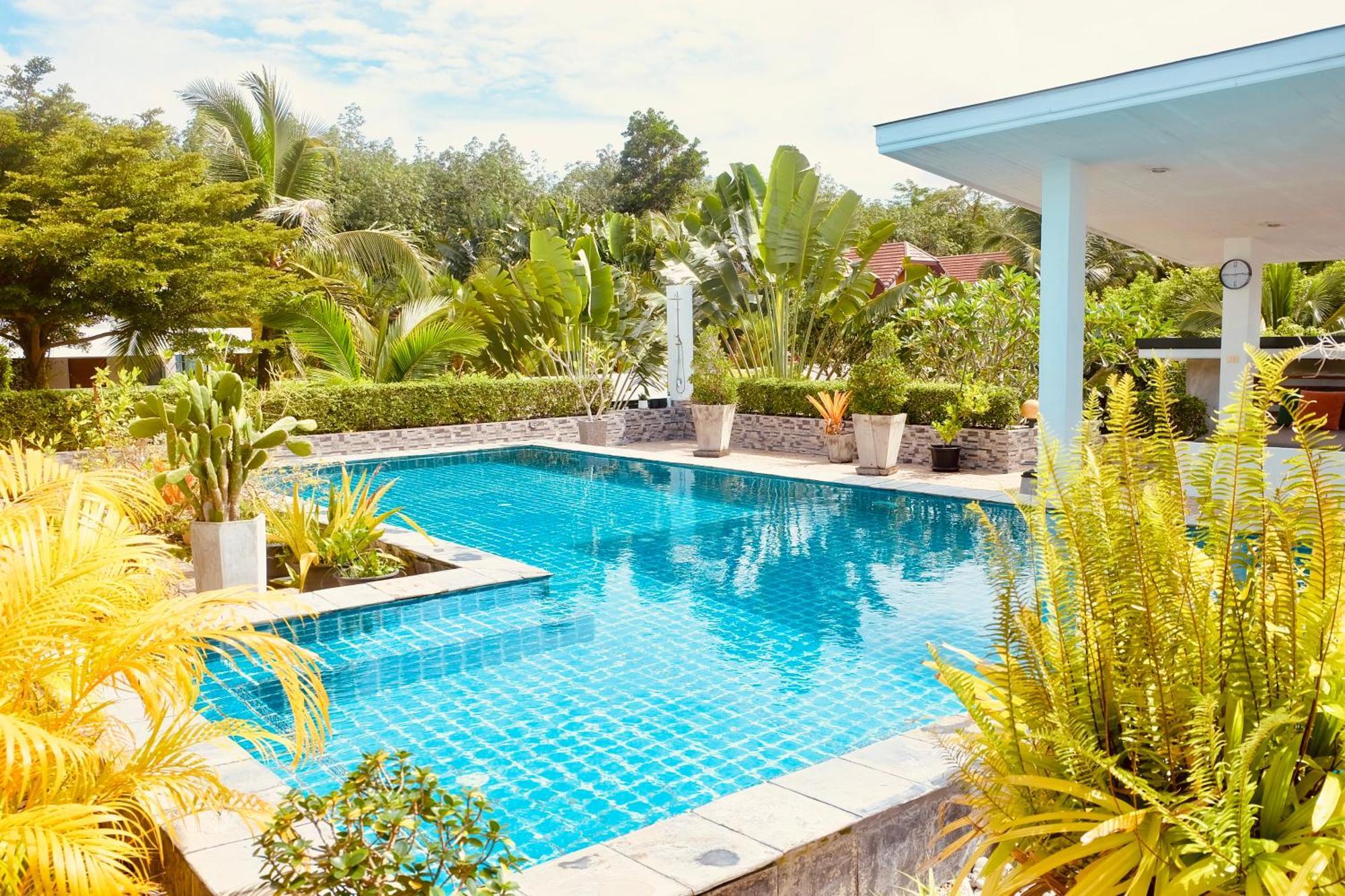 Destination39 Hotel Thalang Exterior photo